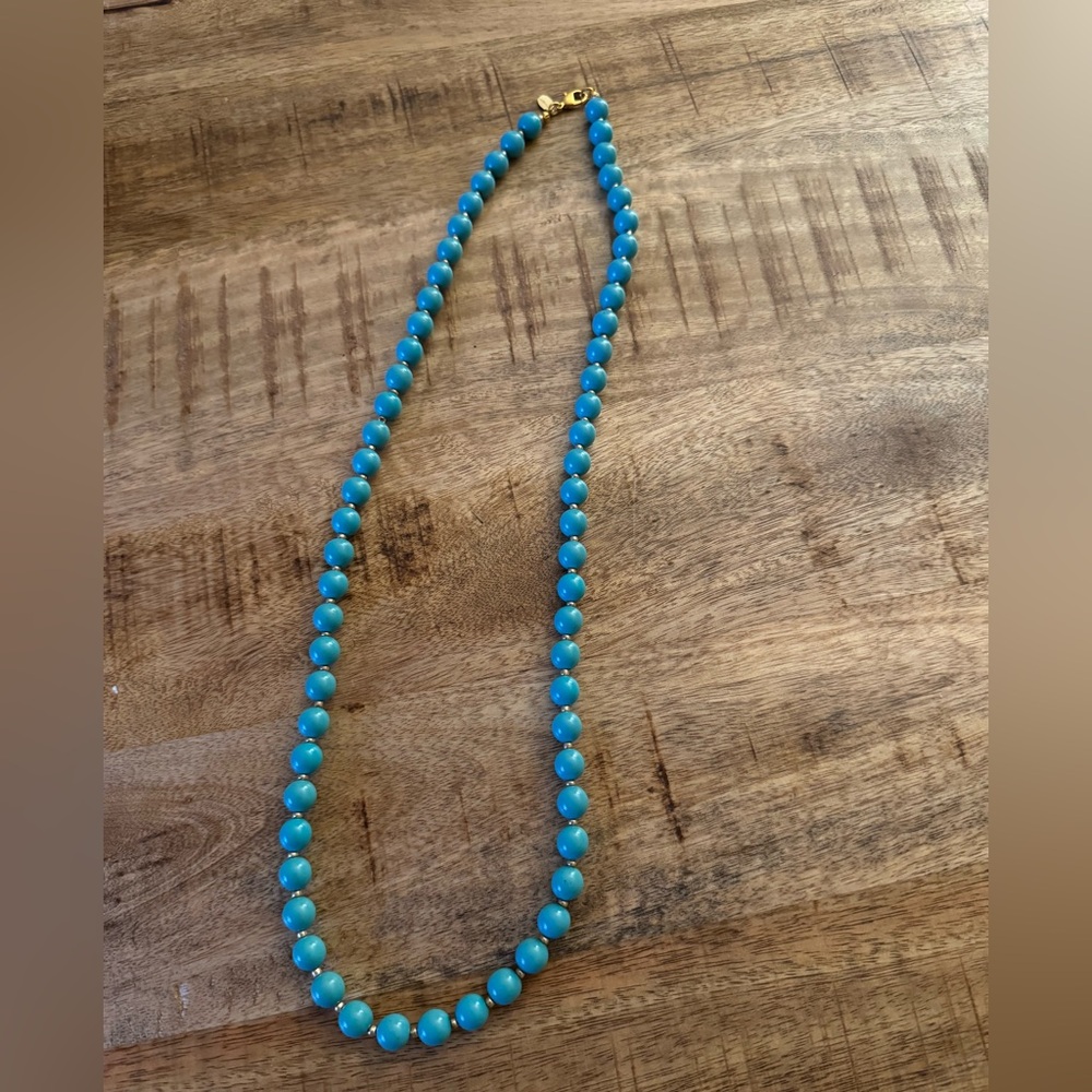 Joan Rivers Elegant Turquoise Beaded Necklace 15 inch drop